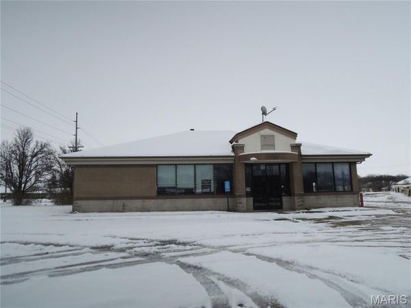 1500 S IL RT 127, Greenville, IL 62246