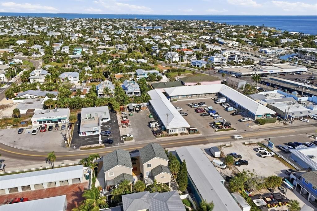 5390 Gulf Drive, Holmes Beach, FL 34217 Photo