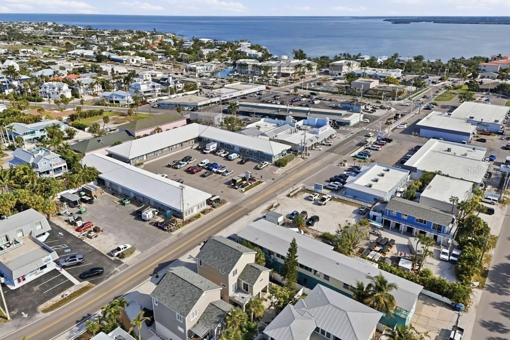 5390 Gulf Drive, Holmes Beach, FL 34217 Photo