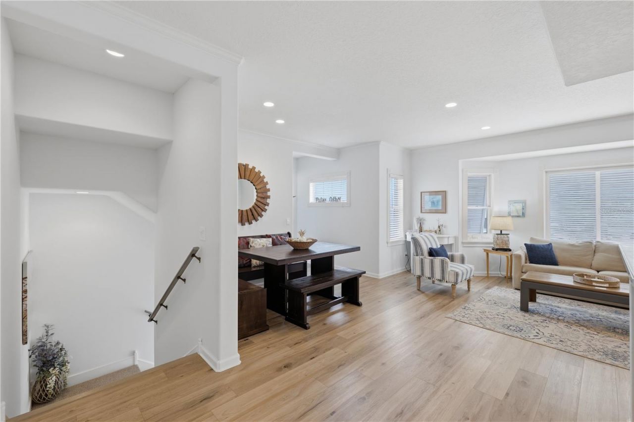 5390 Gulf Drive, Holmes Beach, FL 34217 Photo