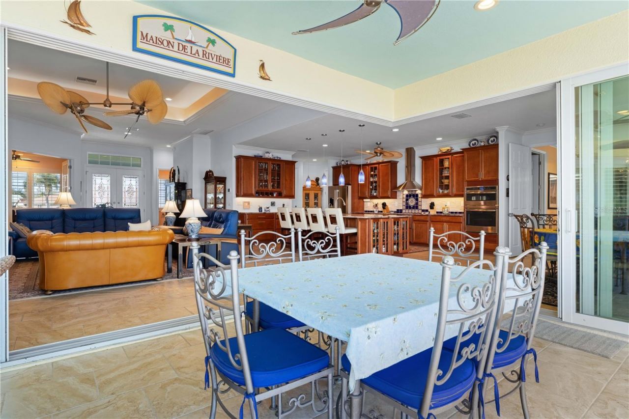 3572 Peace River Drive, Punta Gorda, FL 33983 Photo