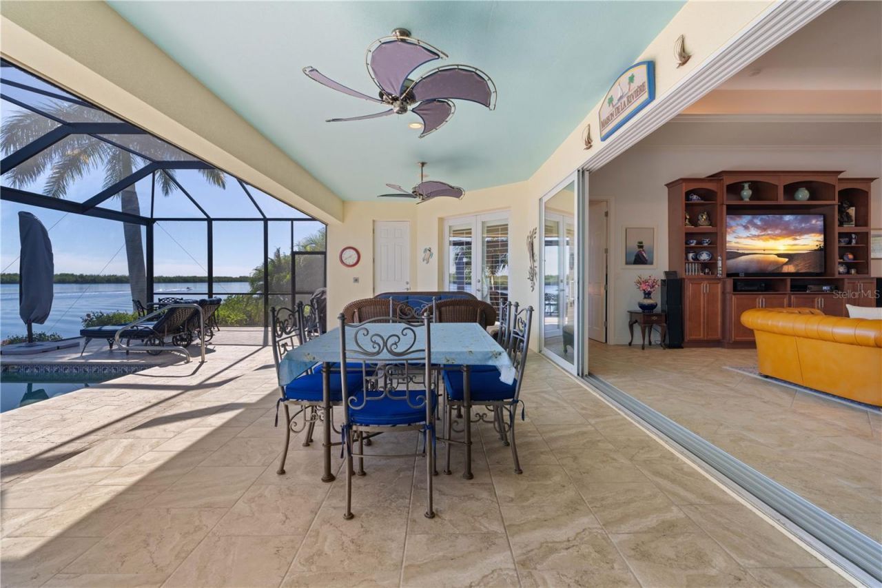 3572 Peace River Drive, Punta Gorda, FL 33983 Photo