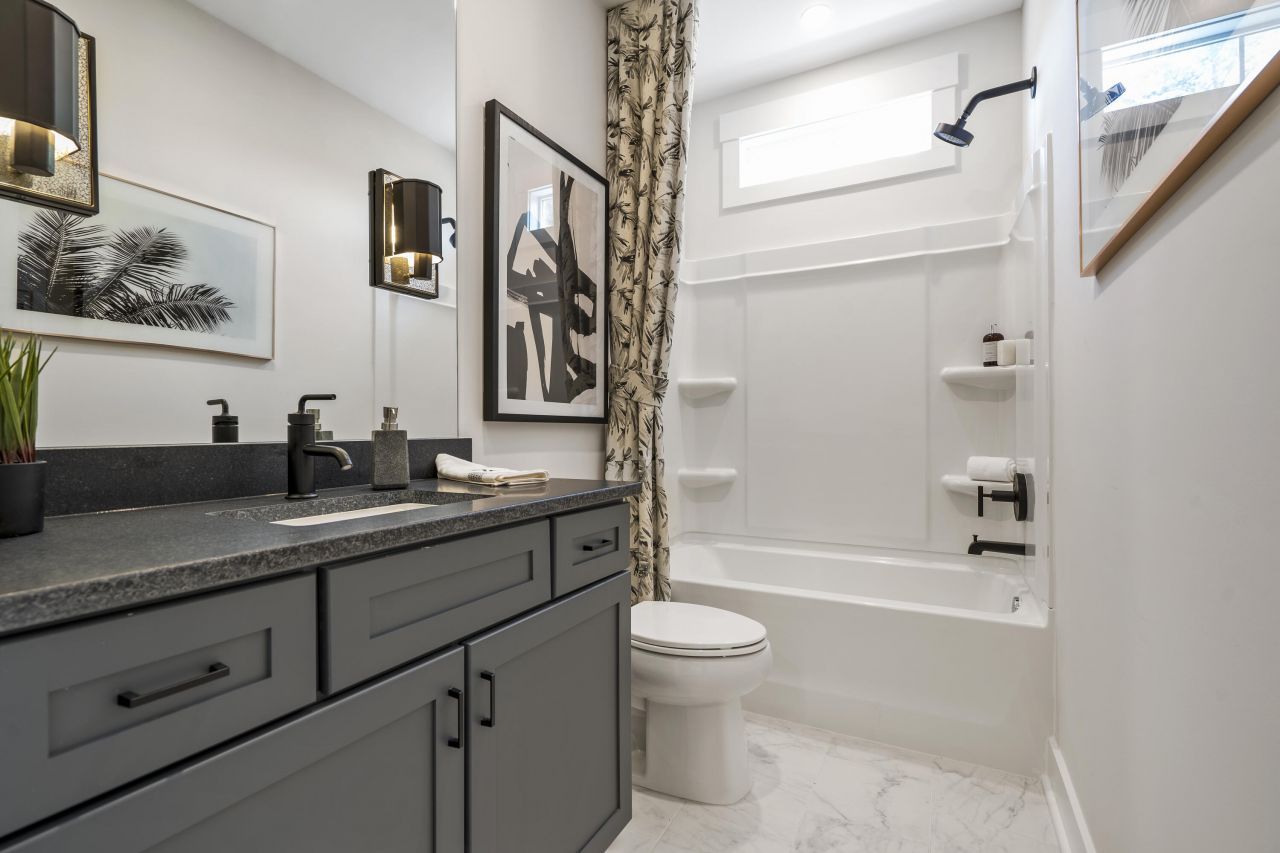 1266 Harriman Lane Photo 17