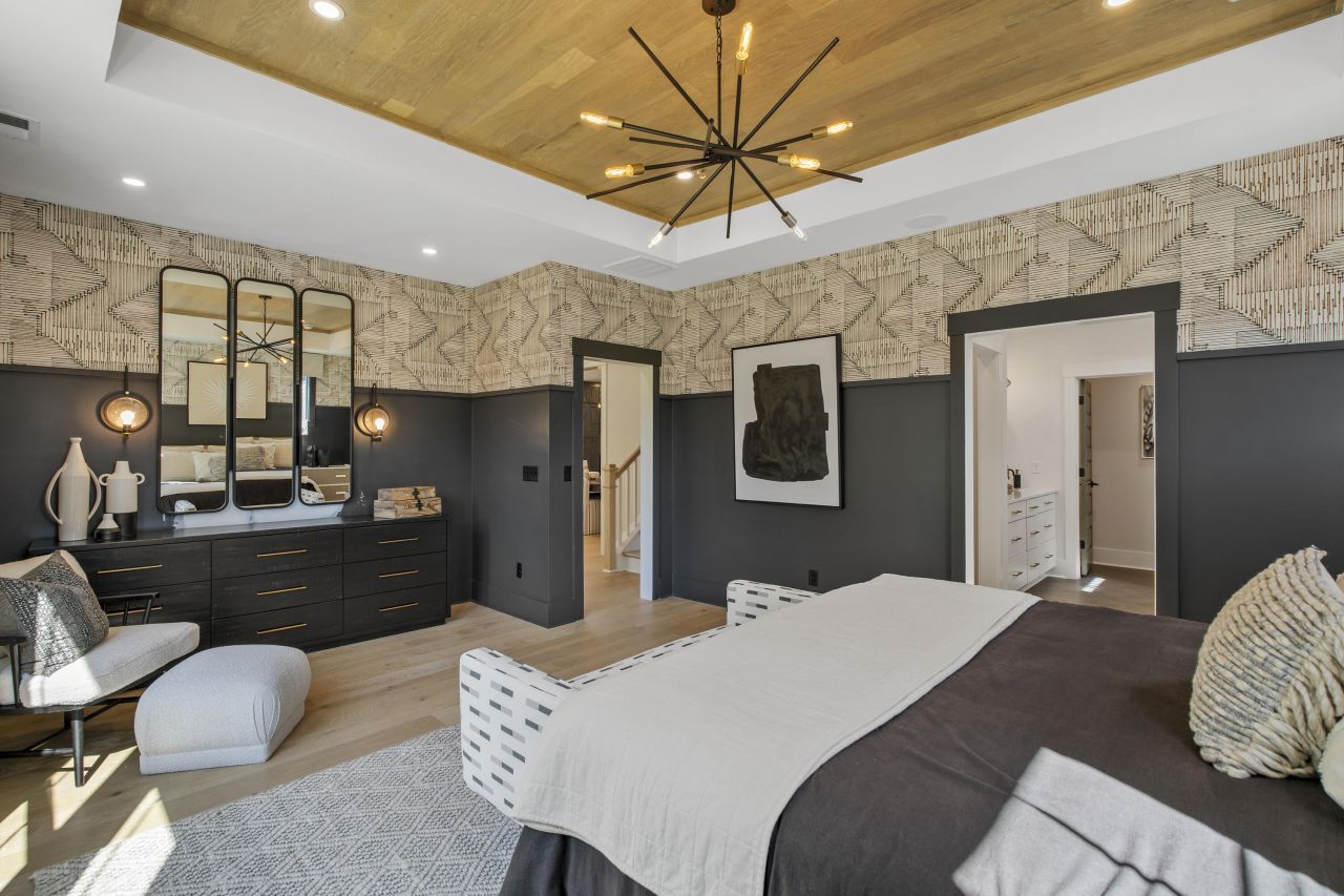 1266 Harriman Lane Photo 8