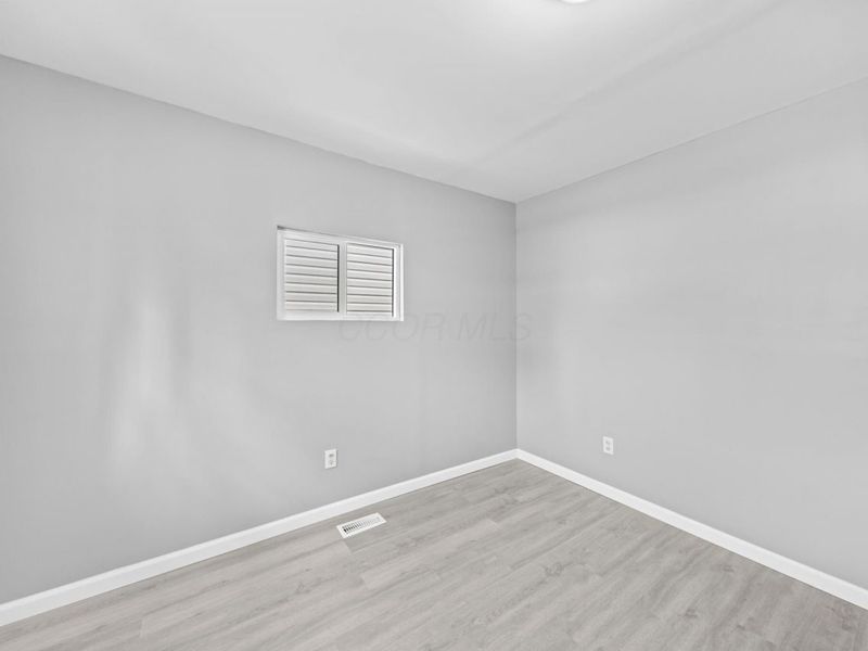 354 S Harris Avenue, Columbus, OH 43204 Photo 13
