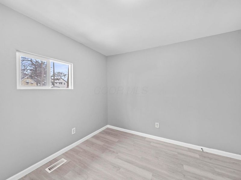 354 S Harris Avenue, Columbus, OH 43204 Photo 17