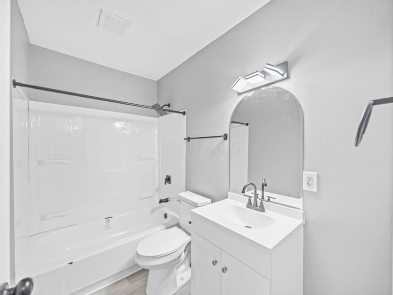 354 S Harris Avenue, Columbus, OH 43204 Photo 5