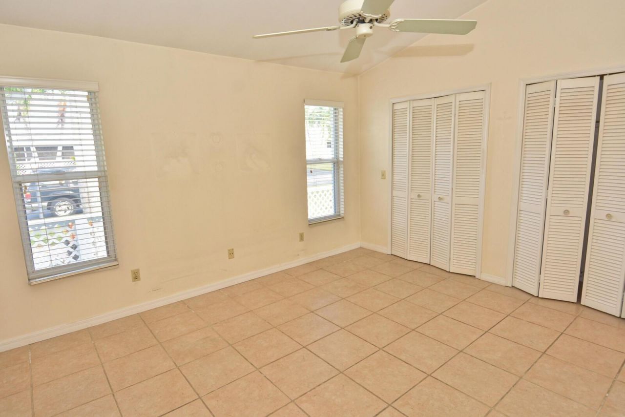 2544 SE Tropical East Circle E, Port Saint Lucie, FL 34952 Photo