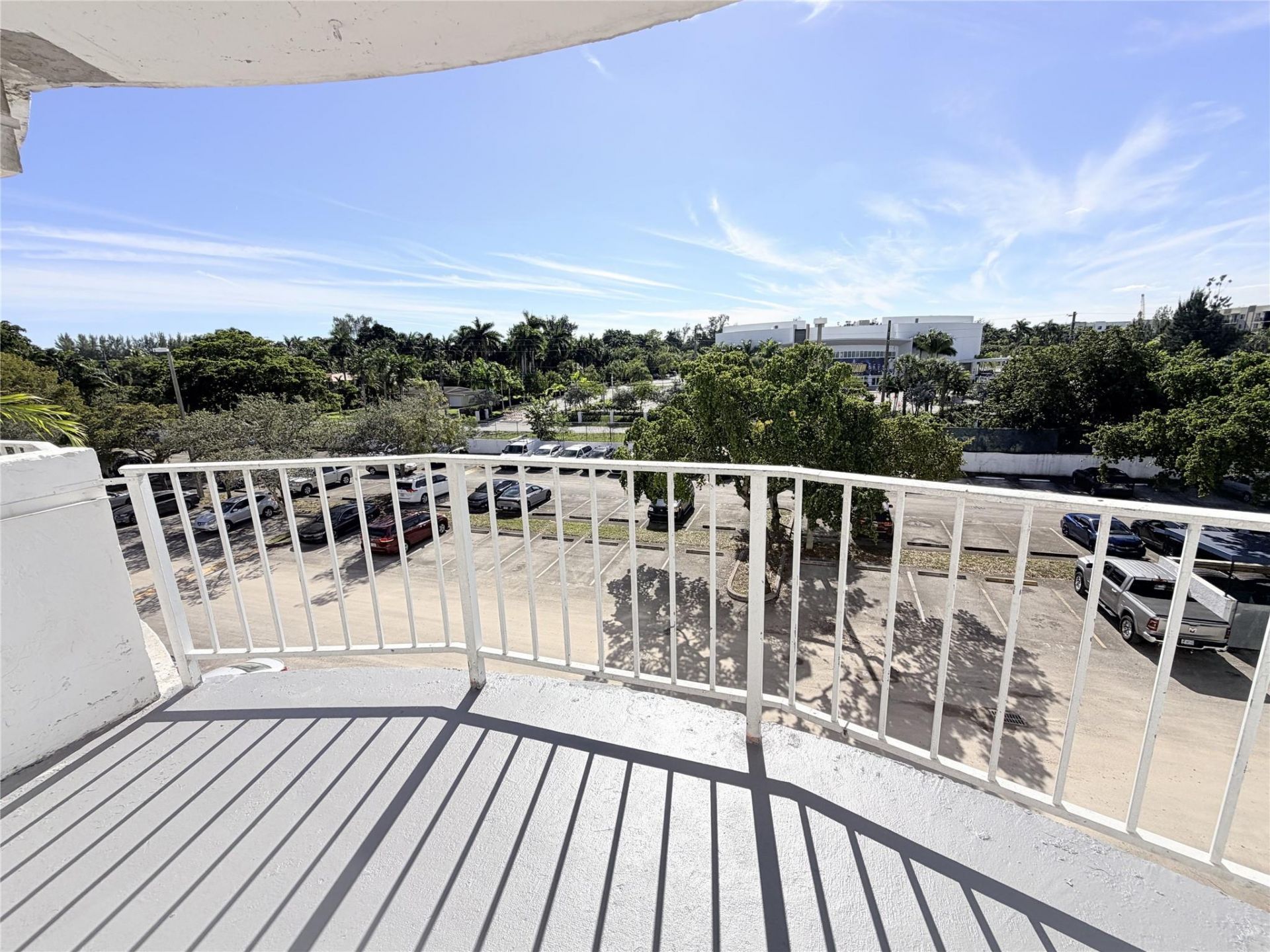 496 NW 165th Street Road, Unit D409, Miami, FL 33169 Photo