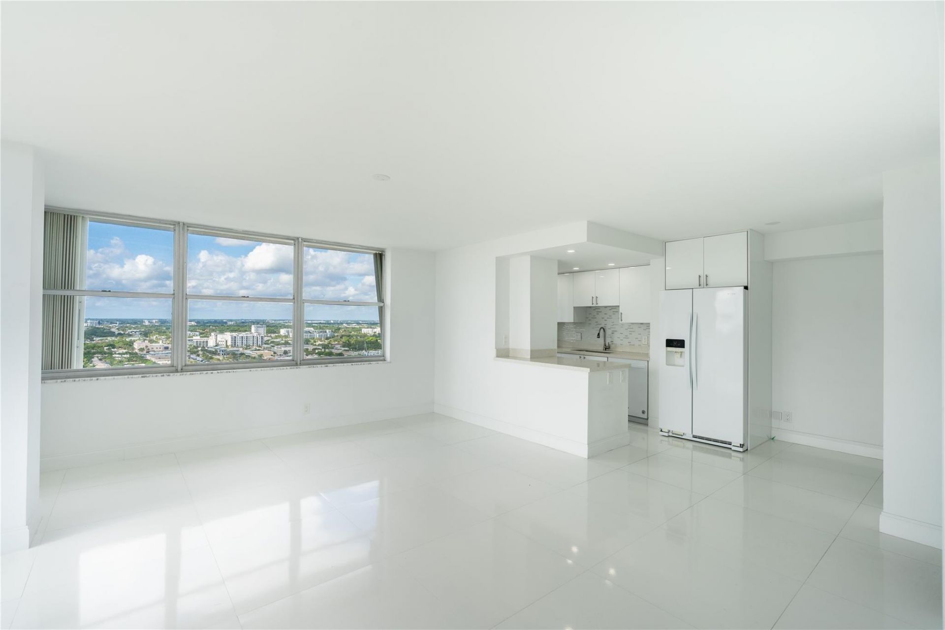 111 Briny Avenue, Unit 2314, Pompano Beach, FL 33062 Photo