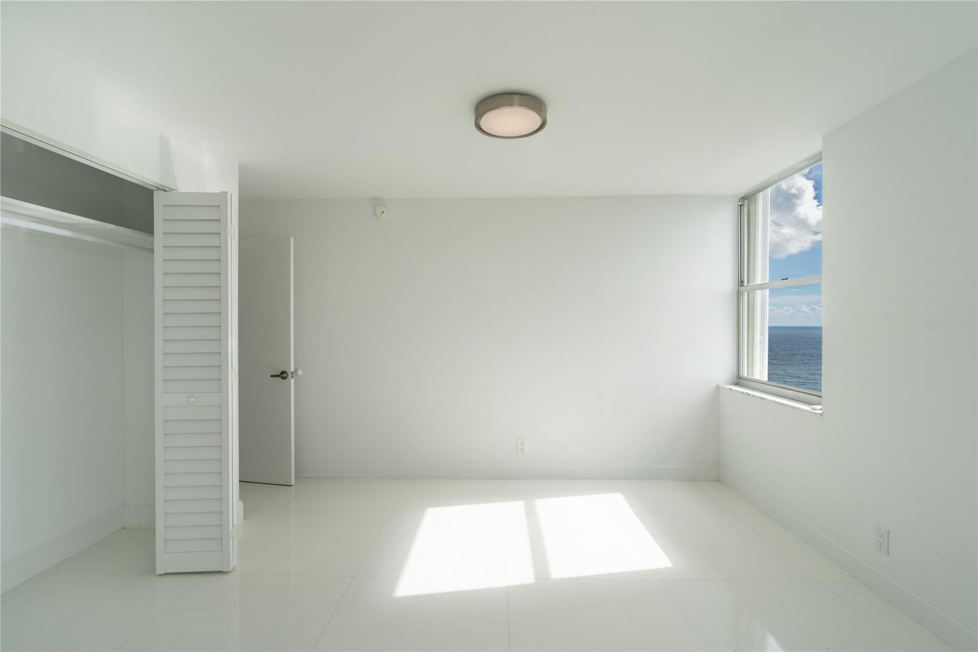 111 Briny Avenue, Unit 2314, Pompano Beach, FL 33062 Photo