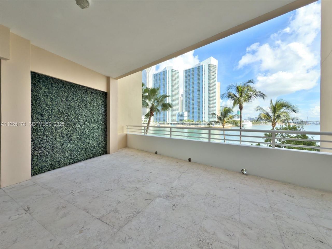848 Brickell Key Dr, Unit 306, Miami, FL 33131 Photo