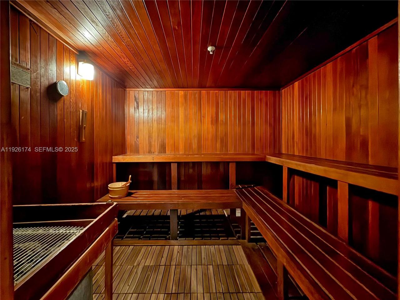 848 Brickell Key Dr, Unit 306, Miami, FL 33131 Photo