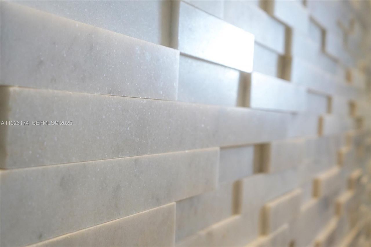 848 Brickell Key Dr, Unit 306, Miami, FL 33131 Photo