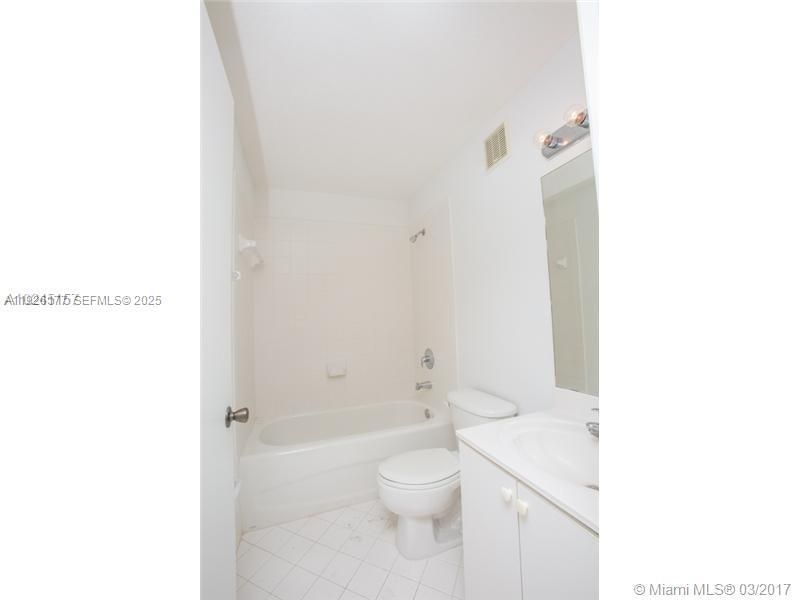 1251 SE 27th St, Unit 204, Homestead, FL 33035 Photo
