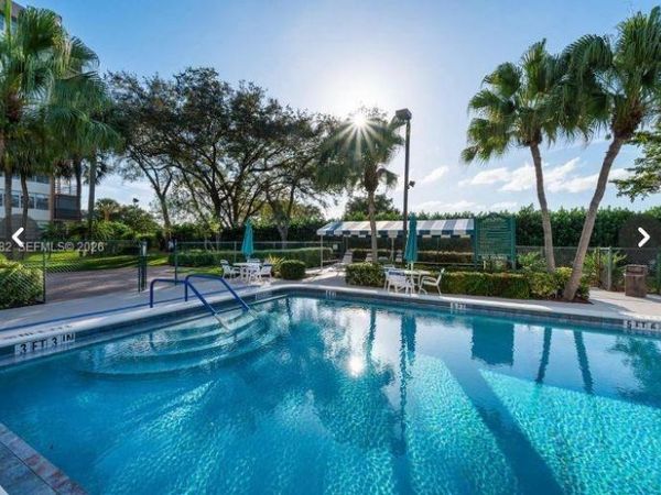 1400 Saint Charles, Unit 505, Pembroke Pines, FL 33026