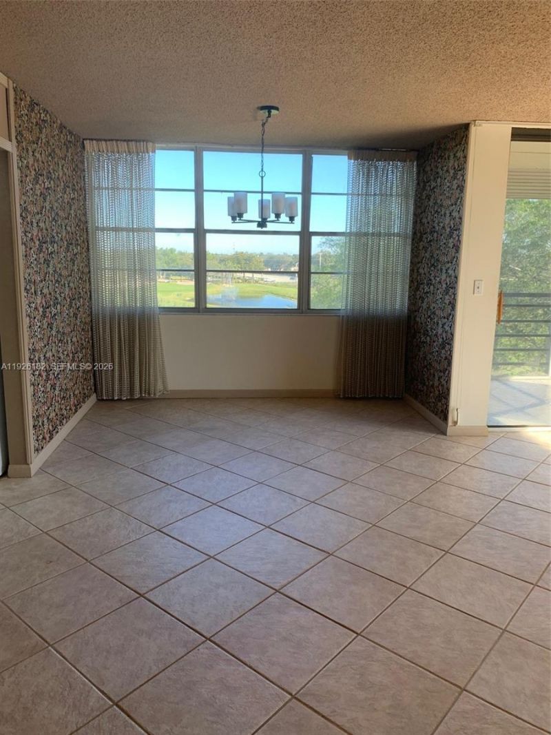 1400 Saint Charles, Unit 505, Pembroke Pines, FL 33026 Photo