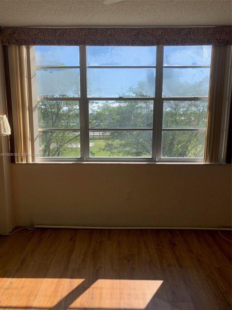 1400 Saint Charles, Unit 505, Pembroke Pines, FL 33026 Photo