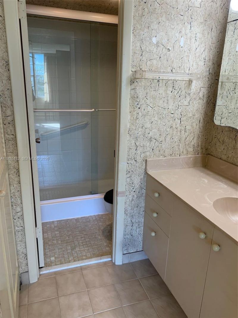 1400 Saint Charles, Unit 505, Pembroke Pines, FL 33026 Photo