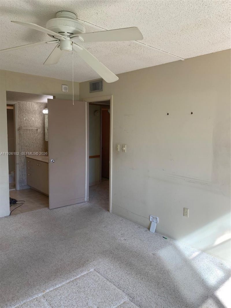 1400 Saint Charles, Unit 505, Pembroke Pines, FL 33026 Photo