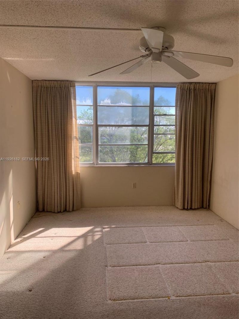 1400 Saint Charles, Unit 505, Pembroke Pines, FL 33026 Photo