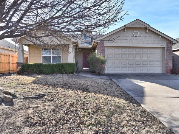 2021 E Concord Street, Broken Arrow, OK 74012