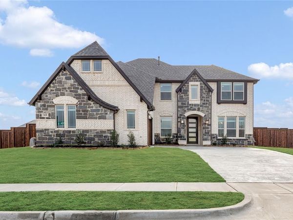 2618 Waterfall Court, Mansfield, TX 76084