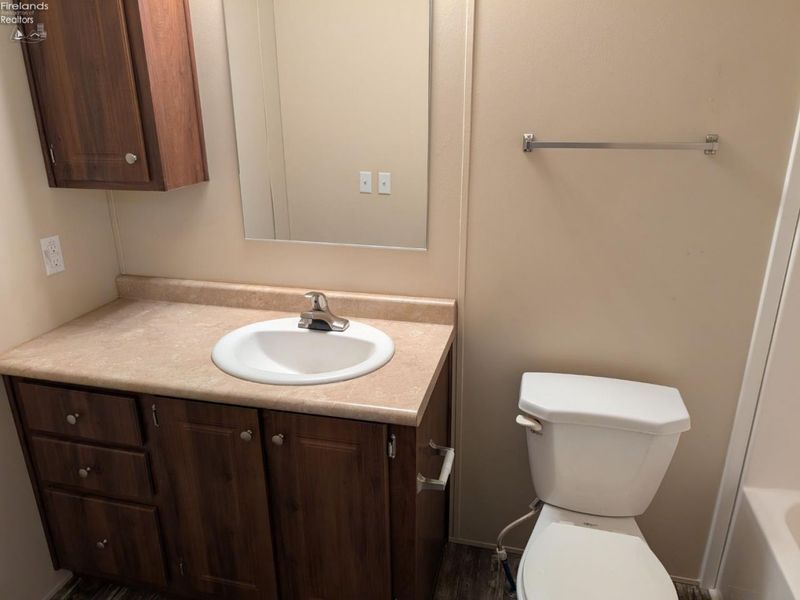 220 Maple Lane, Unit 124, Green Springs, OH 44836 Photo 7