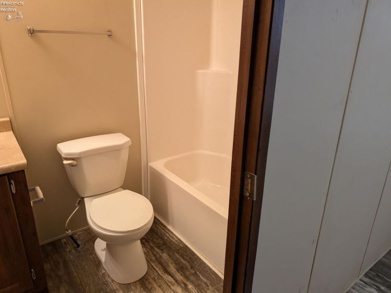 220 Maple Lane, Unit 124, Green Springs, OH 44836 Photo 9