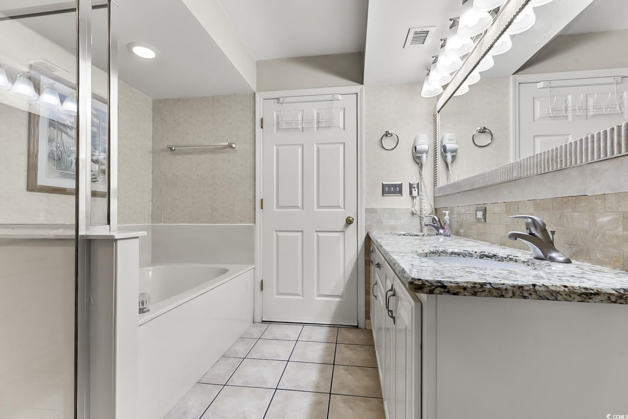 102 N Ocean Blvd. Photo 22