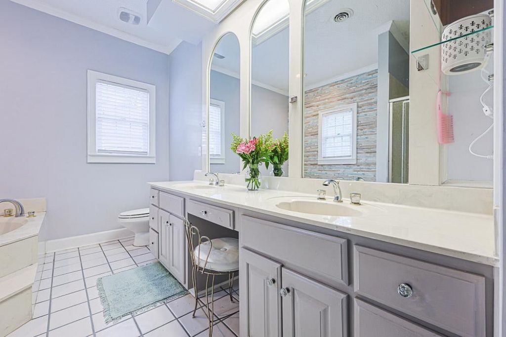 3749 Annandale Dr. Photo 19