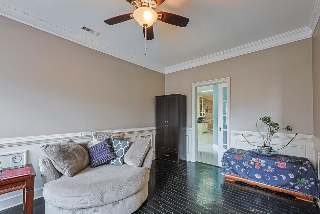 3749 Annandale Dr. Photo 42