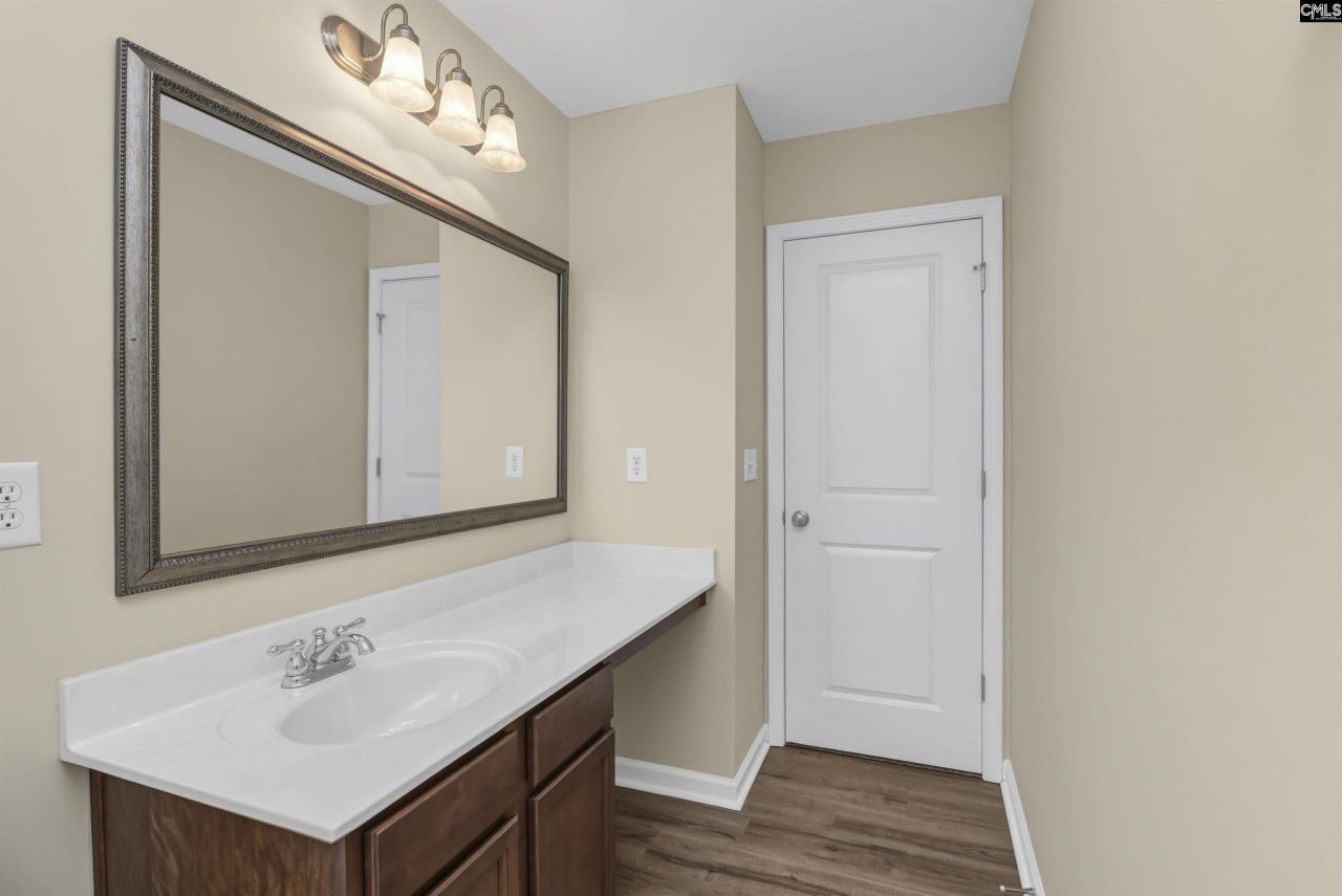 421 Laurel Leaf Drive Photo 22