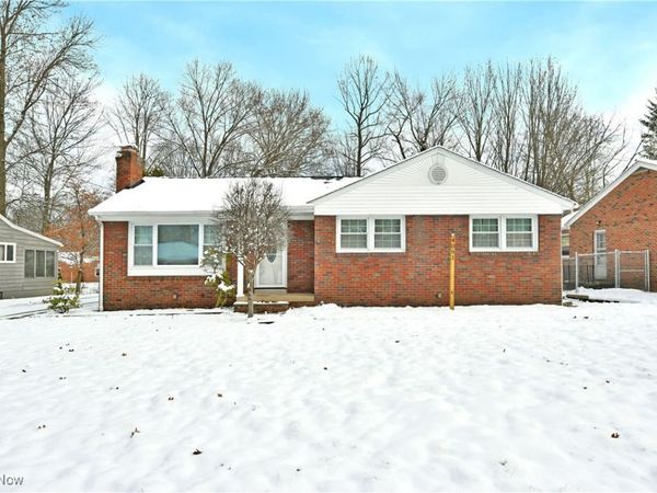 4061 Riverside Drive, Youngstown, OH 44511