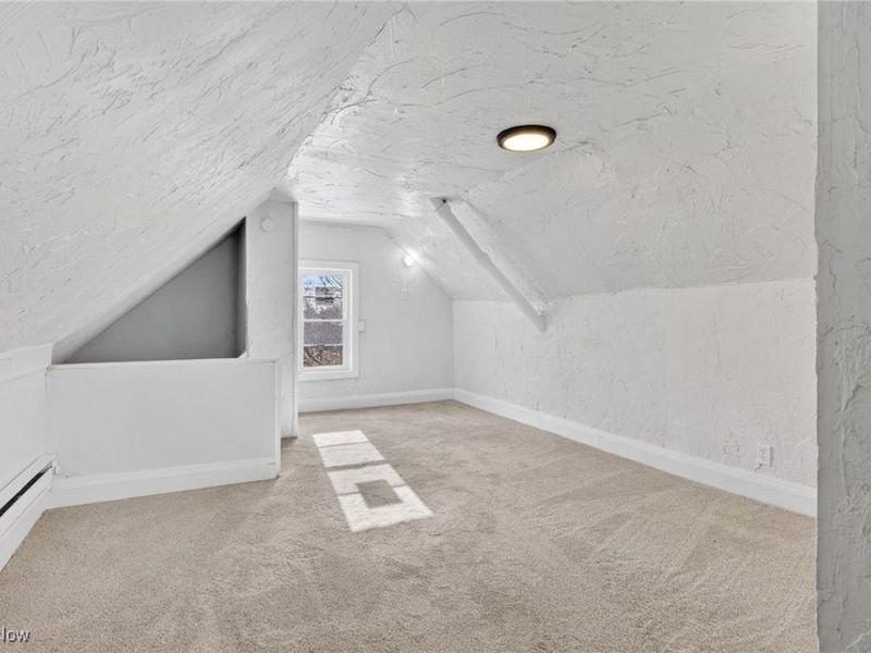 9418 Parkview Avenue, Cleveland, OH 44104 Photo 34