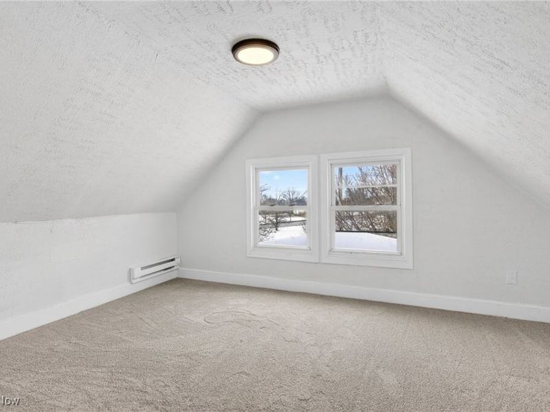 9418 Parkview Avenue, Cleveland, OH 44104 Photo 35