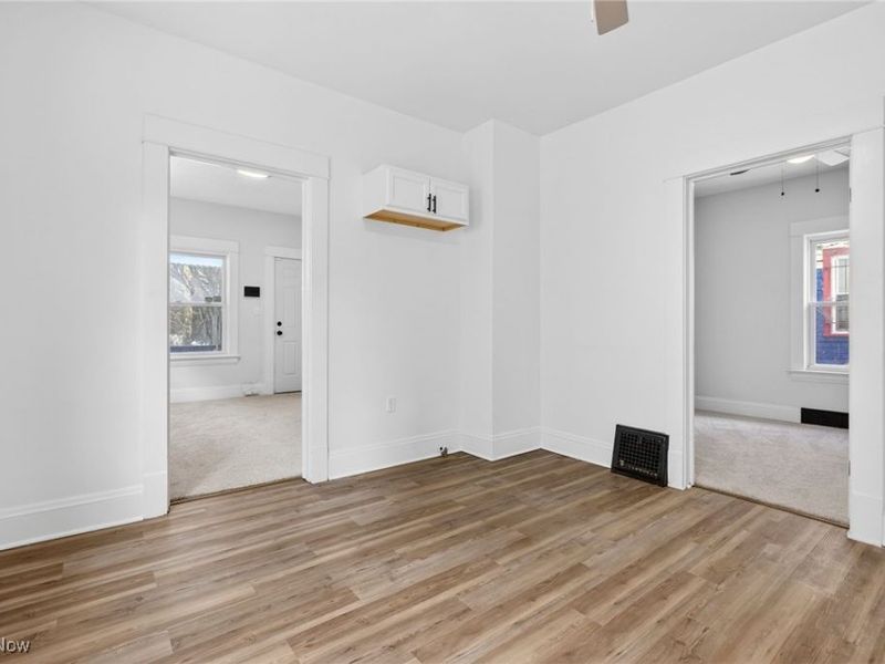 9418 Parkview Avenue, Cleveland, OH 44104 Photo 9