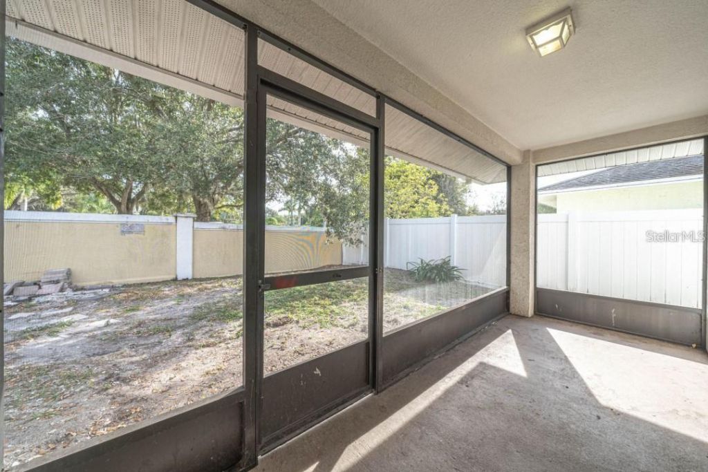 2025 Peaceful Palm Street, Ruskin, FL 33570 Photo