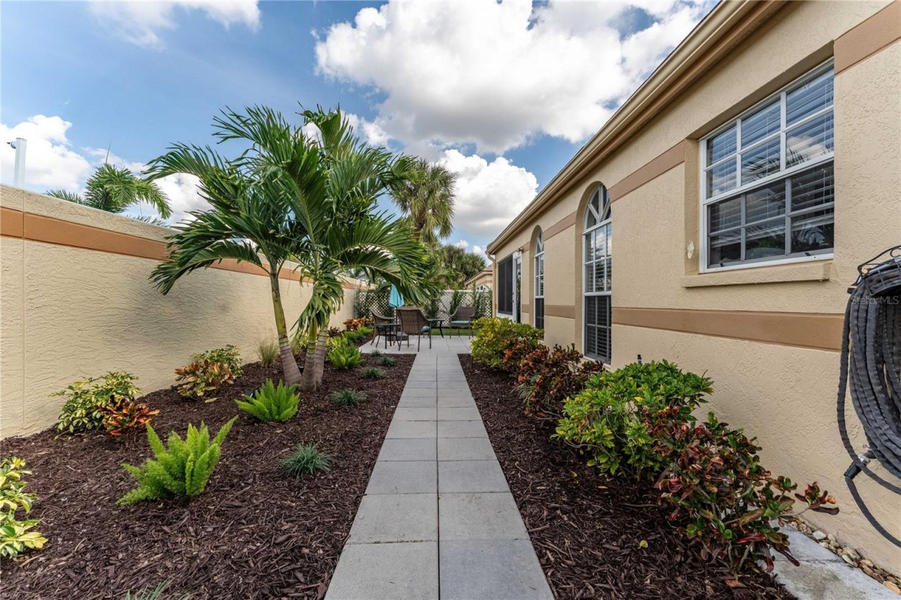 3625 57th Avenue Drive W, Unit 43, Bradenton, FL 34210 Photo