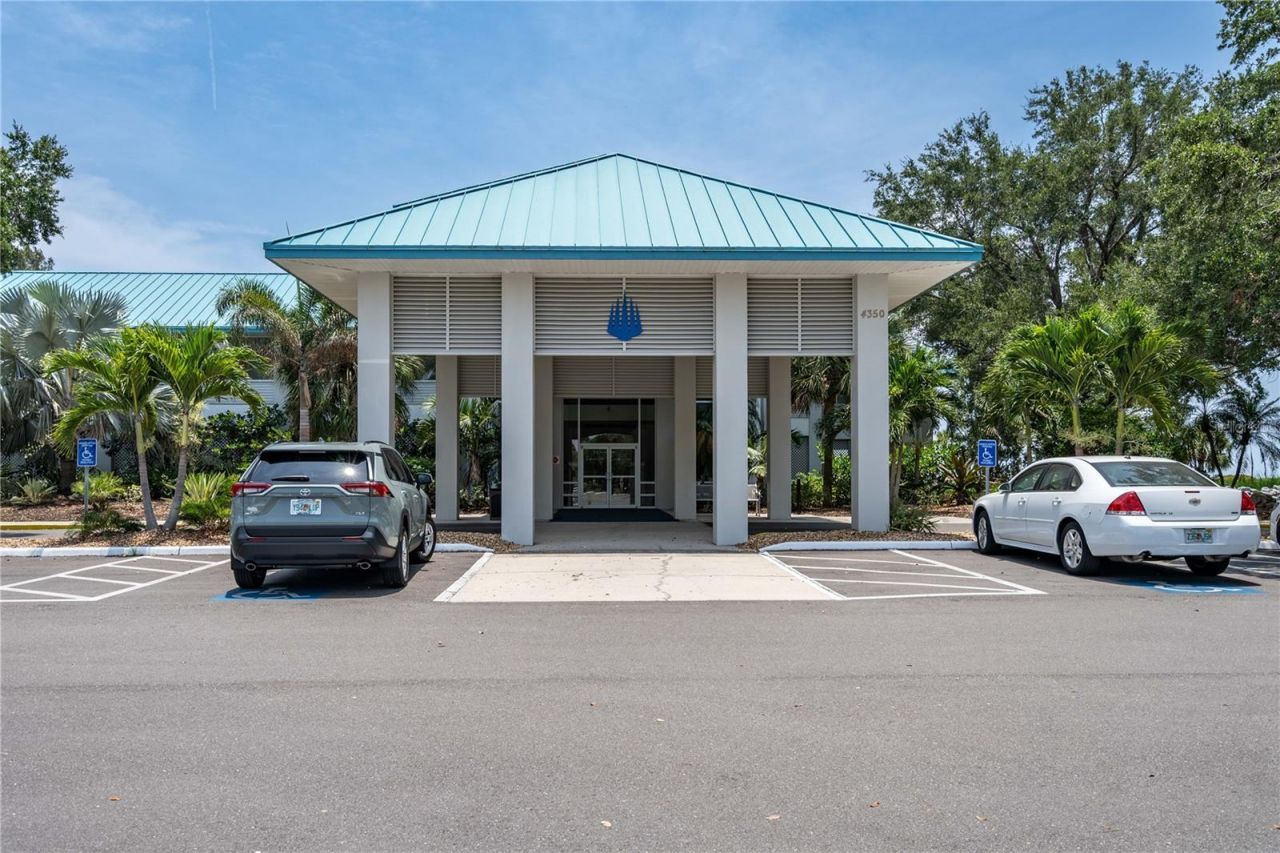 3625 57th Avenue Drive W, Unit 43, Bradenton, FL 34210 Photo