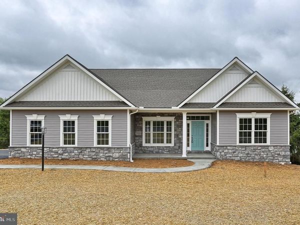 111 STARLIGHT LANE, LEBANON, PA 17046