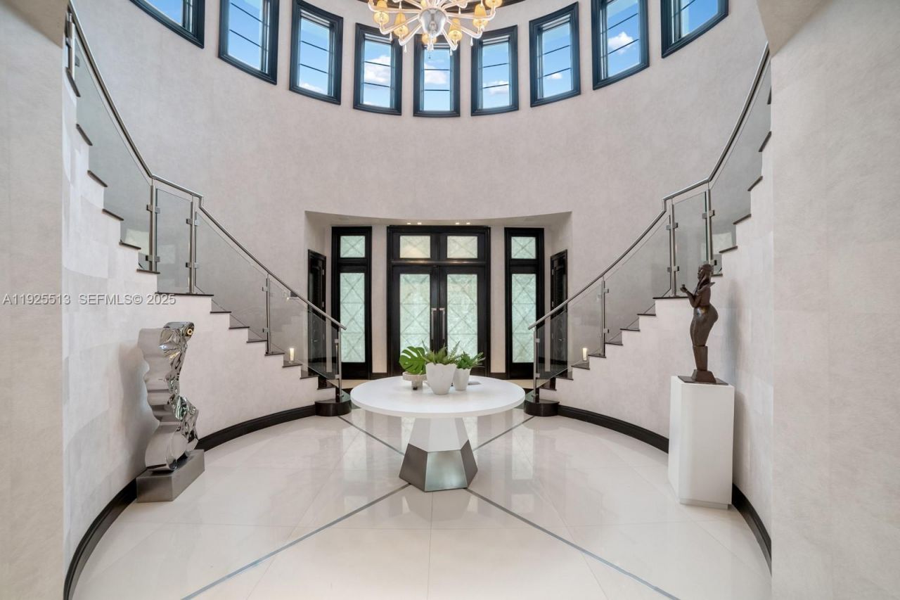 142 S Island Dr, Golden Beach, FL 33160 Photo