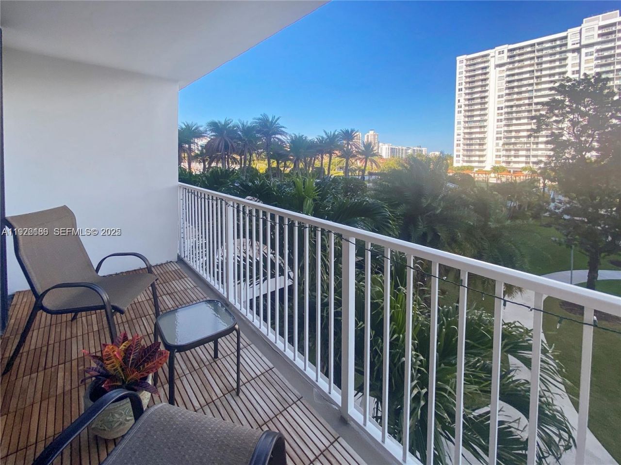 2801 NE 183rd St, Unit 310W, Aventura, FL 33160 Photo