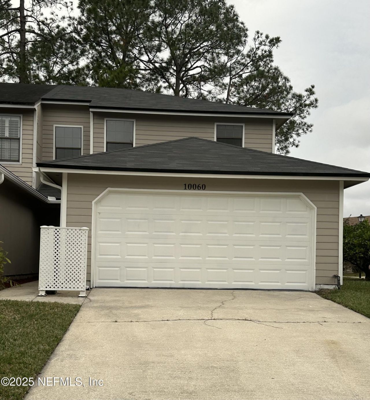 10060 Hidden Branch Drive E, Jacksonville, FL 32257 Main Photo