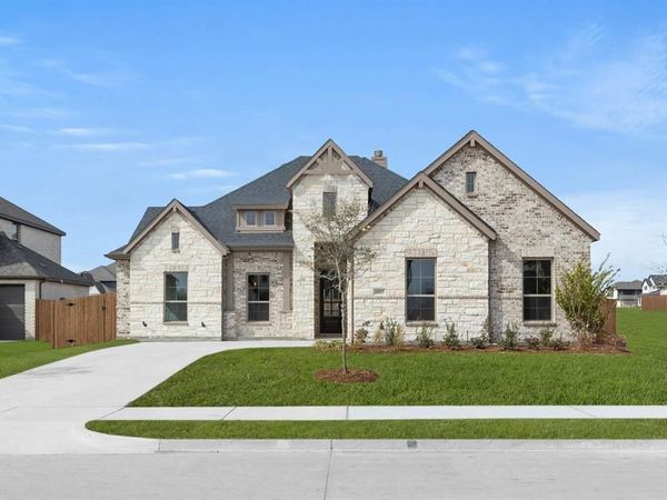 4805 Nomad Drive, Midlothian, TX 76065