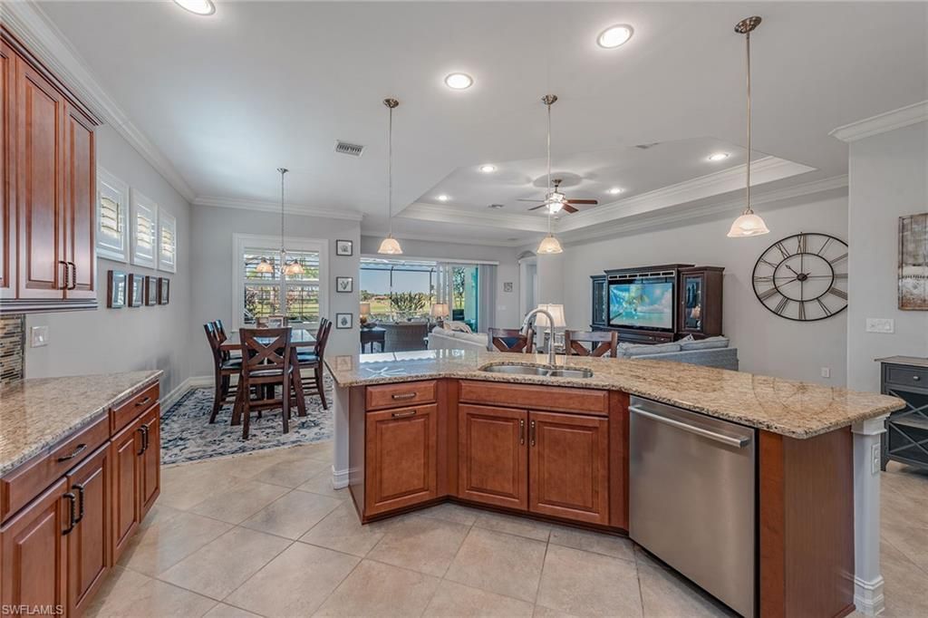 9197 Campanile Cir, Naples, FL 34114 Photo