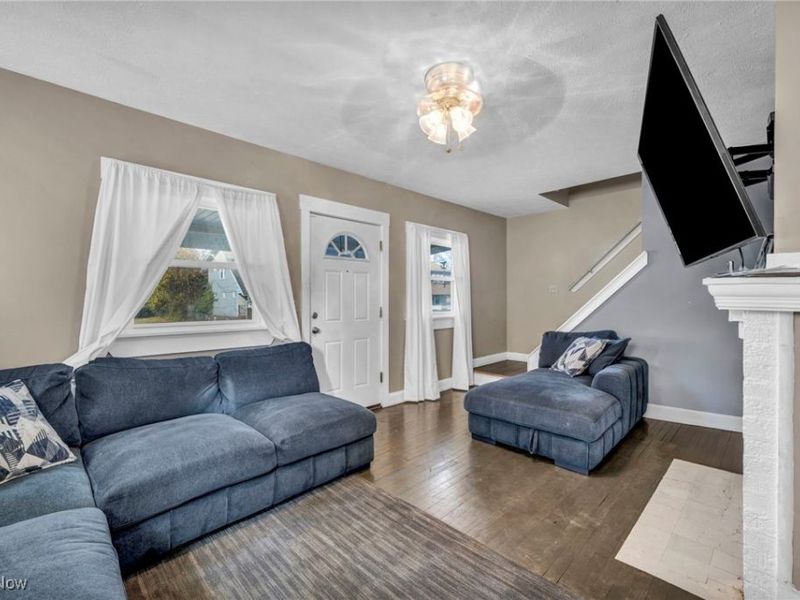 15002 Upton Avenue, Cleveland, OH 44110 Photo 16