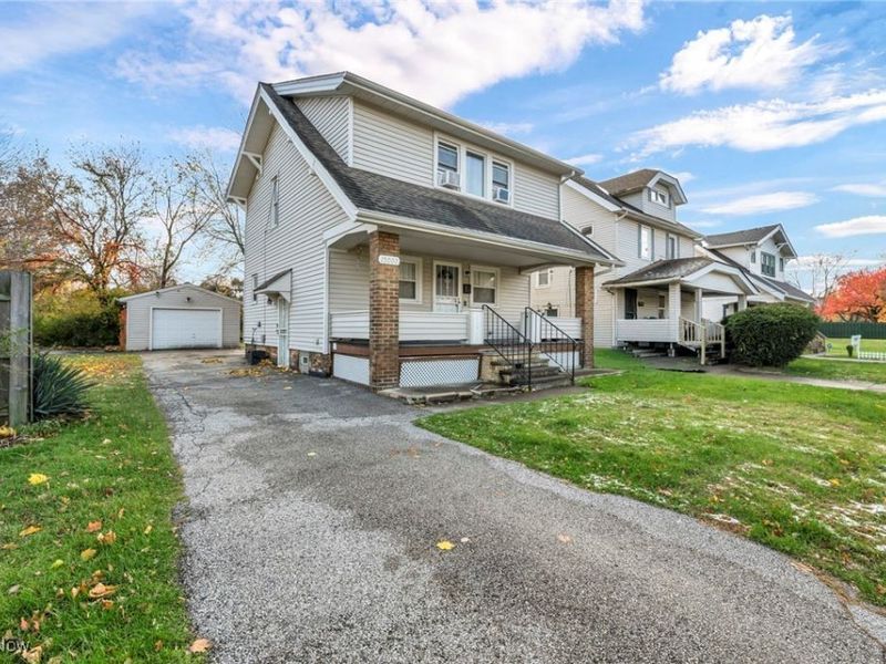 15002 Upton Avenue, Cleveland, OH 44110 Photo 2