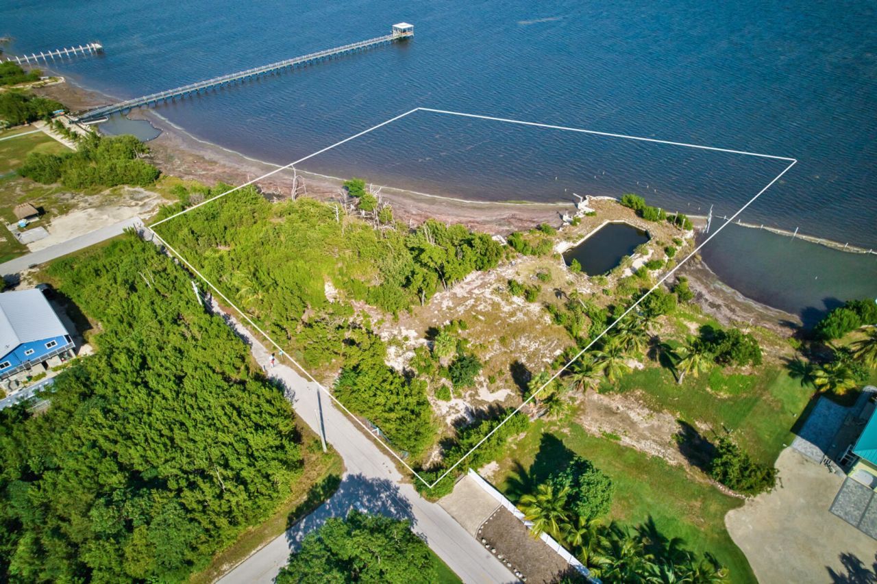 1261 Avenue A, Big Pine Key, FL 33043 Photo