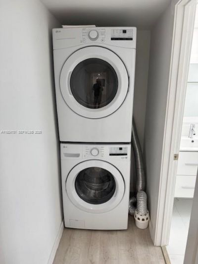 1605 Meridian Ave, Unit 401, Miami Beach, FL 33139 Photo